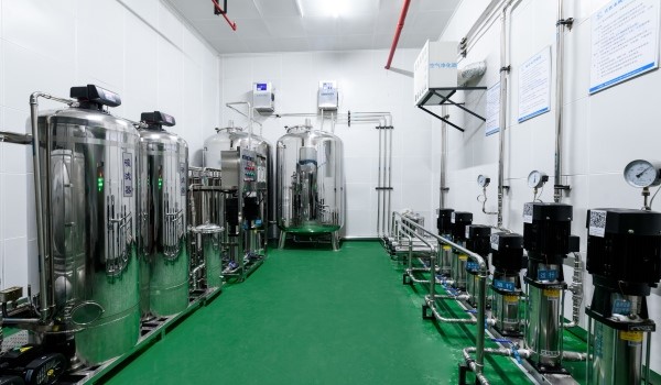 純水系統(tǒng)設(shè)備-定制化